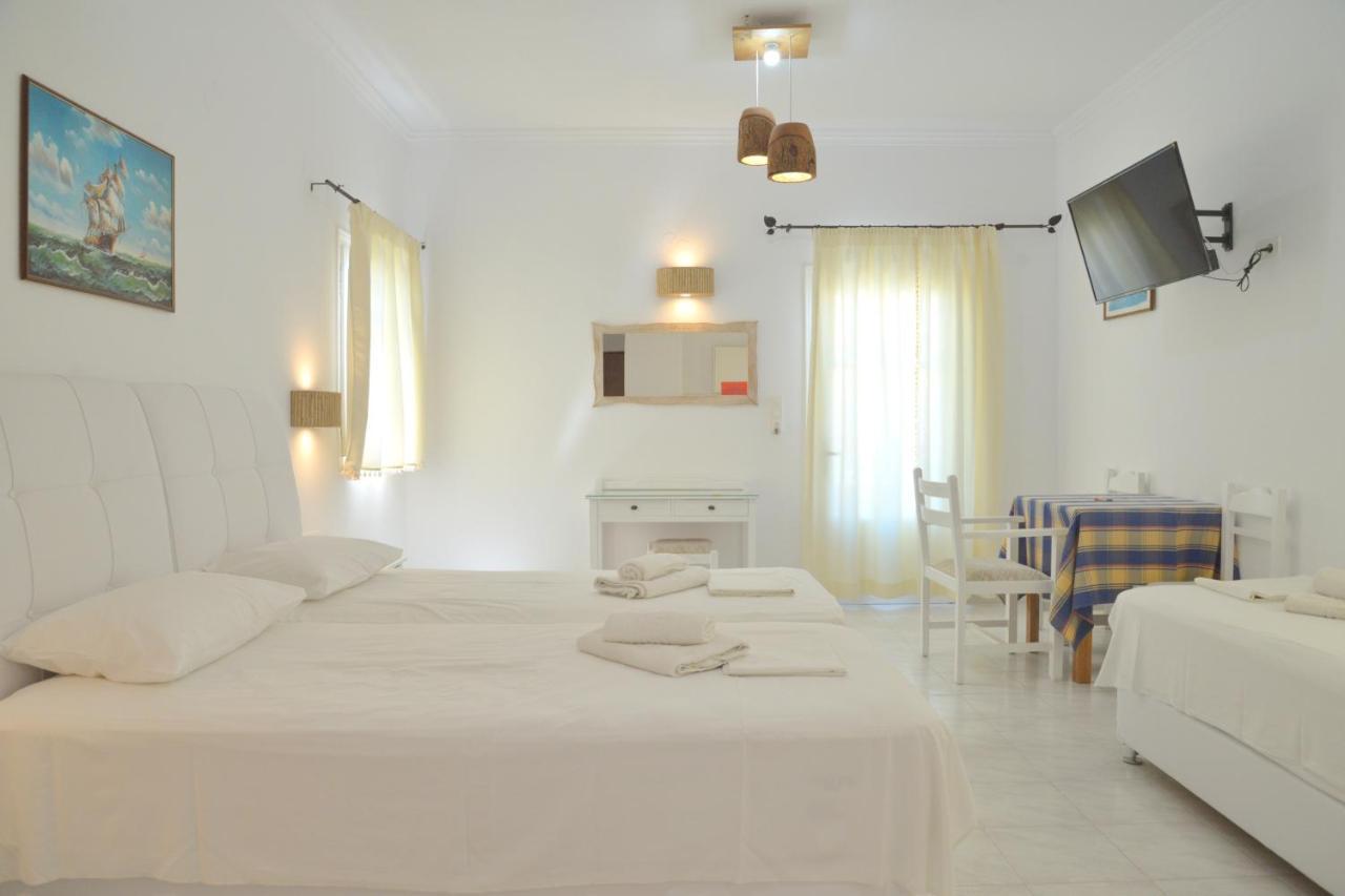 Hotel Apartments Giannis Adámasz Kültér fotó