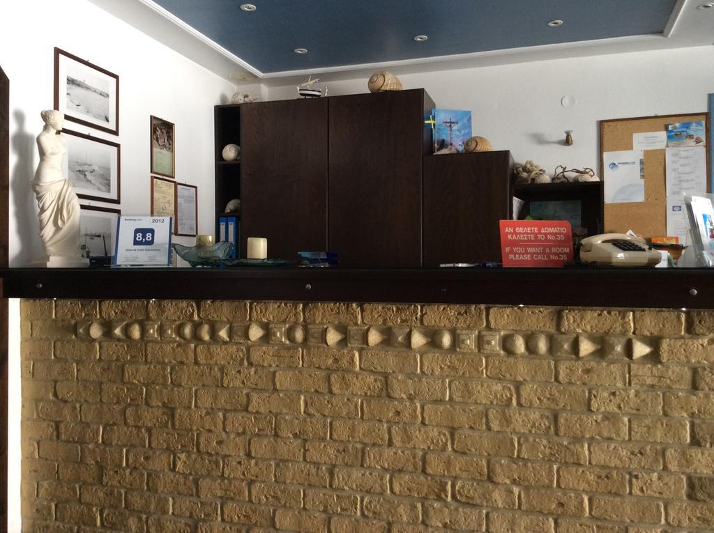 Hotel Apartments Giannis Adámasz Kültér fotó